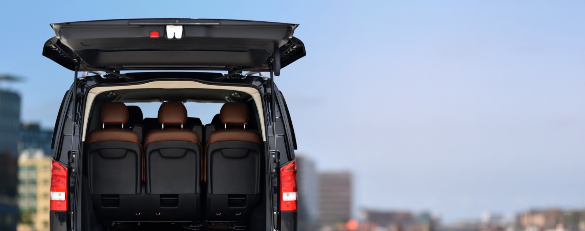 THE SAFEST TRANSPORTATION FROM CANCUN AIRPORT
